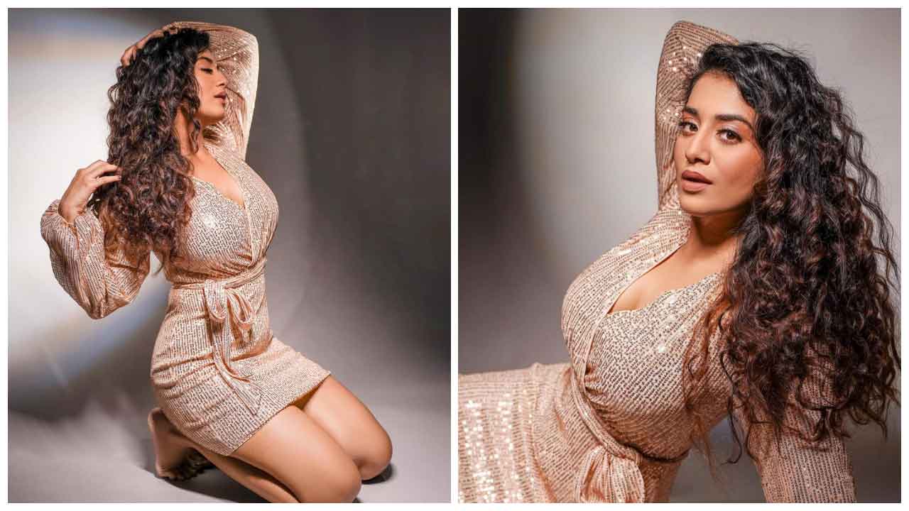 Rashi Singh | మెరిసే చిట్టిపొట్టి దుస్తుల్లో రాశి సింగ్ మెరుపులు..