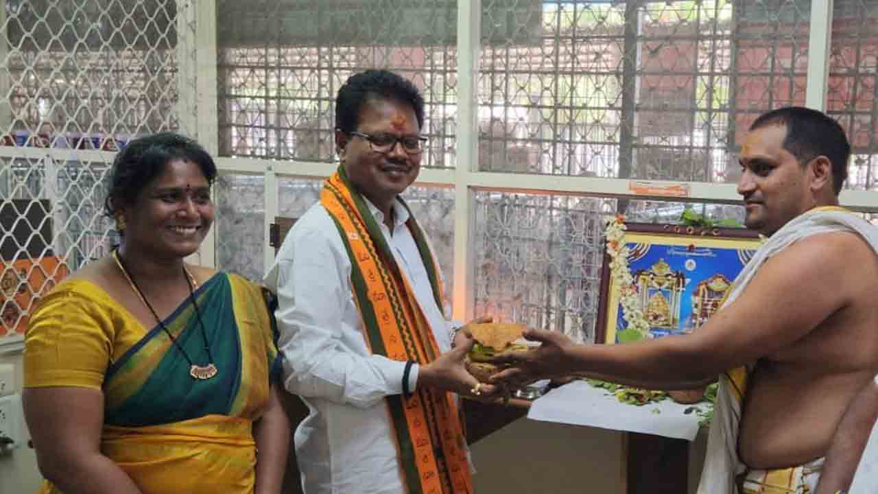 Srisailam | శ్రీశైలంలో భక్తులకు ‘వడ’ ప్రసాదం.. శ్రీసుబ్రహ్మణ్యస్వామికి విశేష పూజలు..!