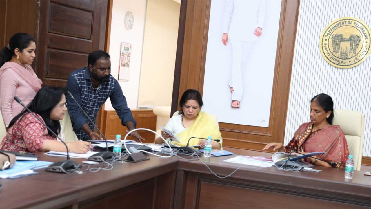 Education Day | ప్రభుత్వ బడుల్లో విద్యార్థులకు అల్పాహారంగా రాగిజావా : మంత్రి సబిత