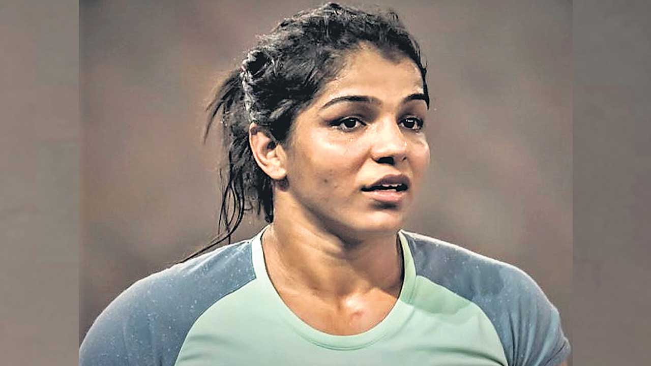 రెజ్లర్ల పోరాటాన్ని తక్కువ చేసే ప్రయత్నం