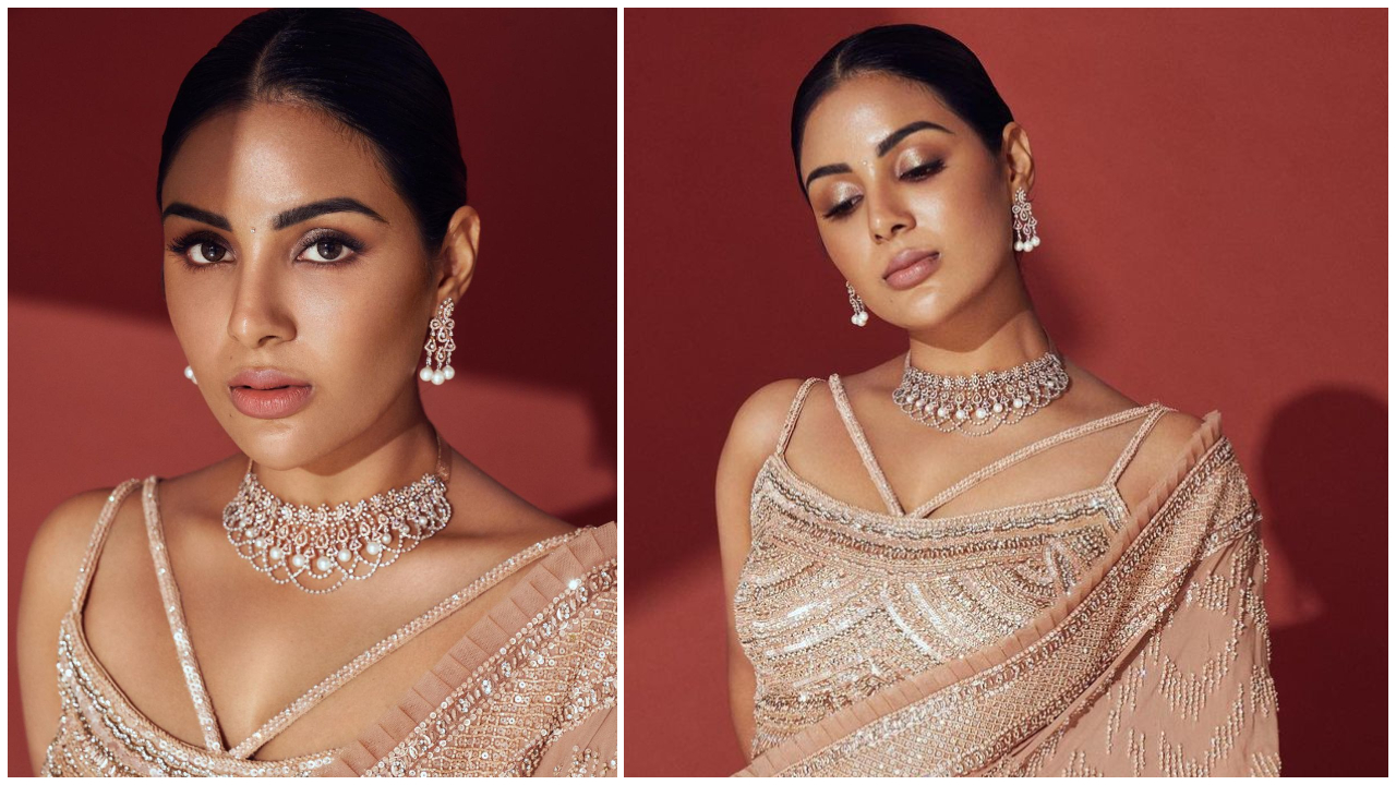 Samyuktha Menon |  ట్రెండీ అందాలతో కవ్విస్తున్న సంయుక్త మీనన్..