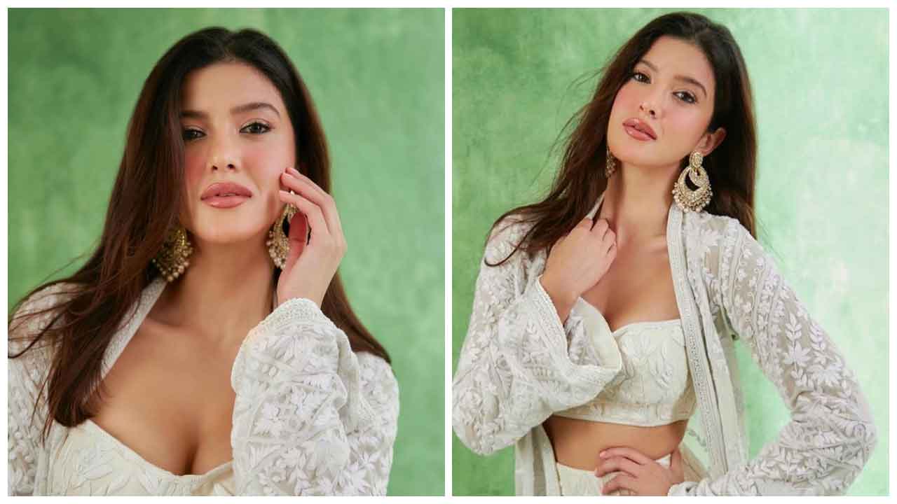 Shanaya Kapoor | అందచందాలు ఒలకబోస్తున్న శ‌న‌య క‌పూర్..