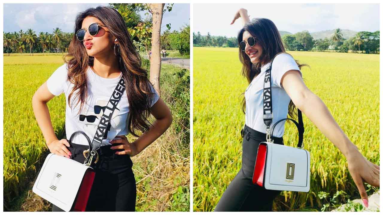 Sreeleela | చిలిపి పోజులతో కవ్విస్తున్న శ్రీలీల..