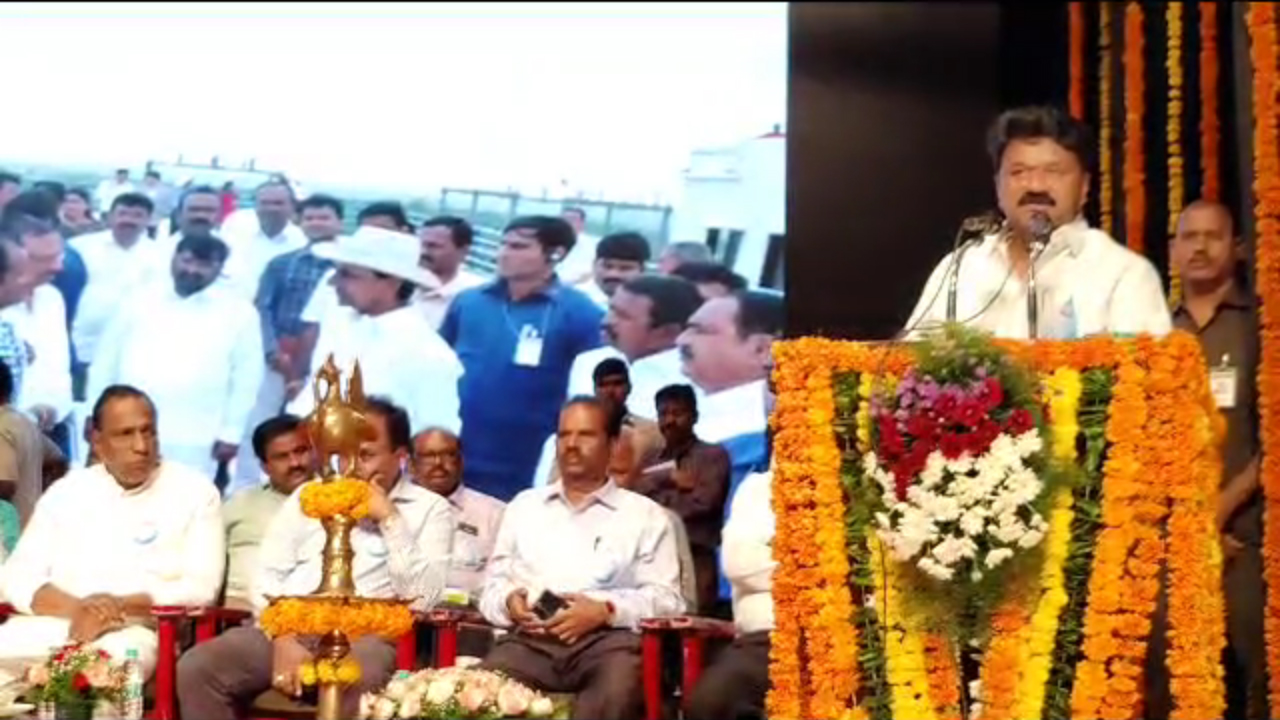 Minister Srinivas Yadav | దమ్మున్న నేత సీఎం కేసీఆర్‌ : మంత్రి తలసాని