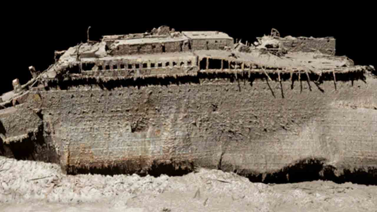 Titanic Ship Wreck | టైటానిక్‌ షిప్‌ శిథిలాలను పర్యాటకులకు చూపించే.. సబ్‌మెర్సిబుల్‌ బోటు మిస్సింగ్‌