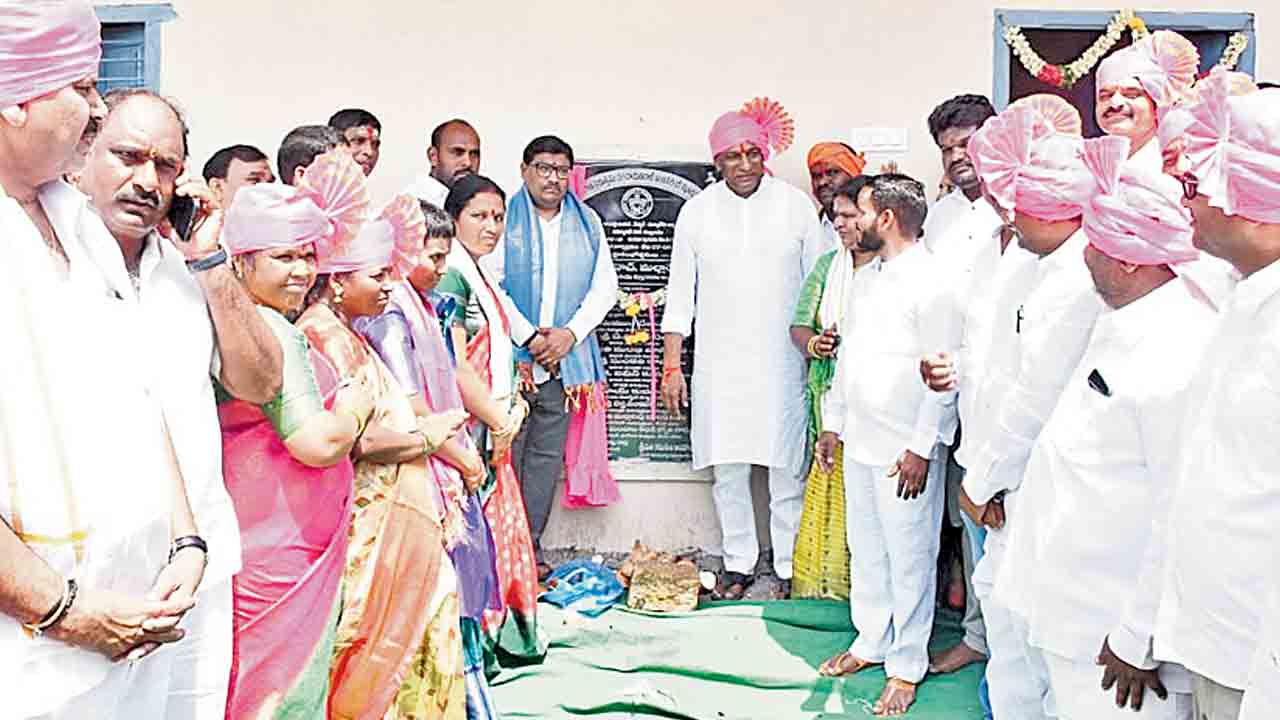 బీఆర్‌ఎస్‌తో మారిన పల్లెల రూపురేఖలు