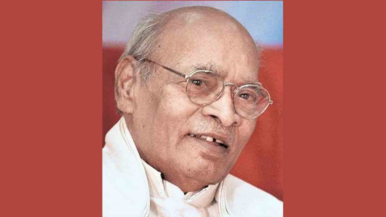 పీవీ.. మన ఠీవీ