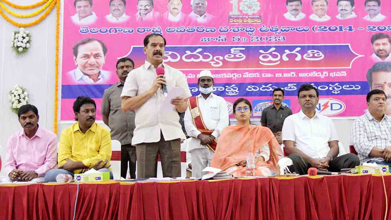 లబ్ధిదారులందరూ అండగా ఉండాలి