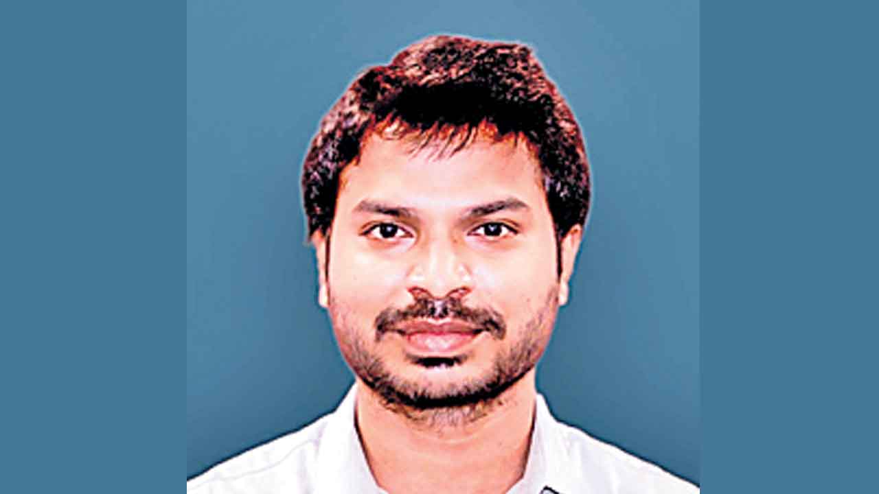 పెగడపల్లి యువకుడికి భారీ వేతన ప్యాకేజీ