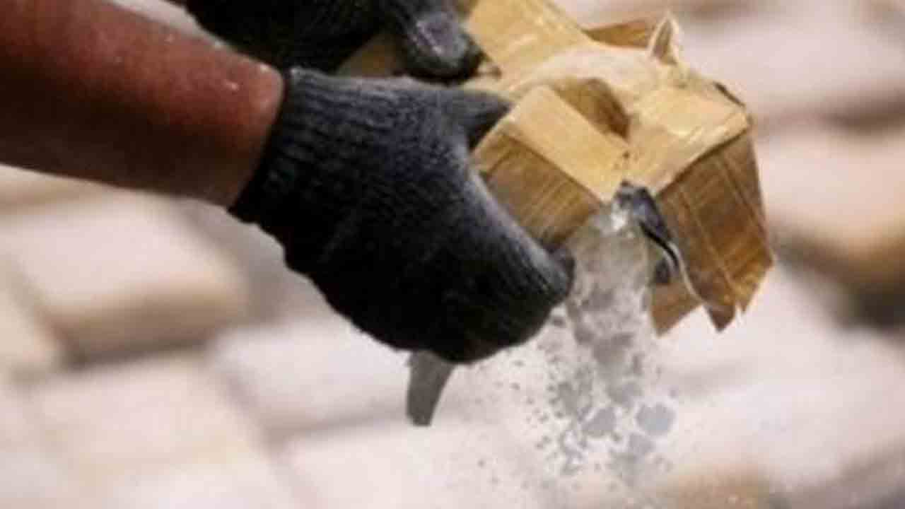 8,946 కిలోల మాదకద్రవ్యాలు ధ్వంసం