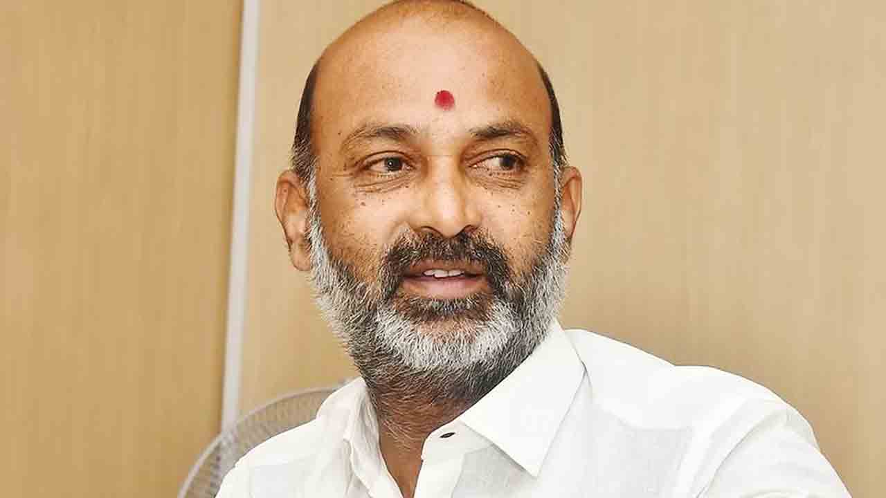 Bandi Sanjay |  బండి సంజయ్‌.. సీఎం కేసీఆర్‌కు కృతజ్ఞతలు చెప్పు!