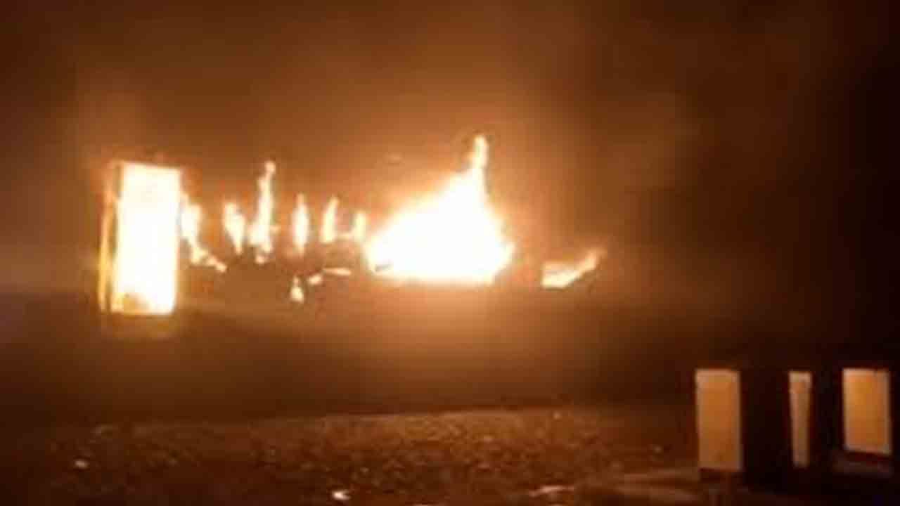 రైలు చక్రాల్లో మంటలు