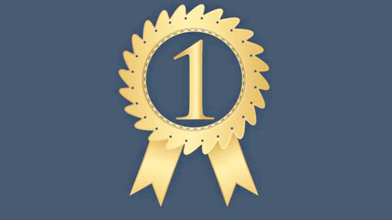 ప్రైవేట్‌ అవార్డులు వద్దు