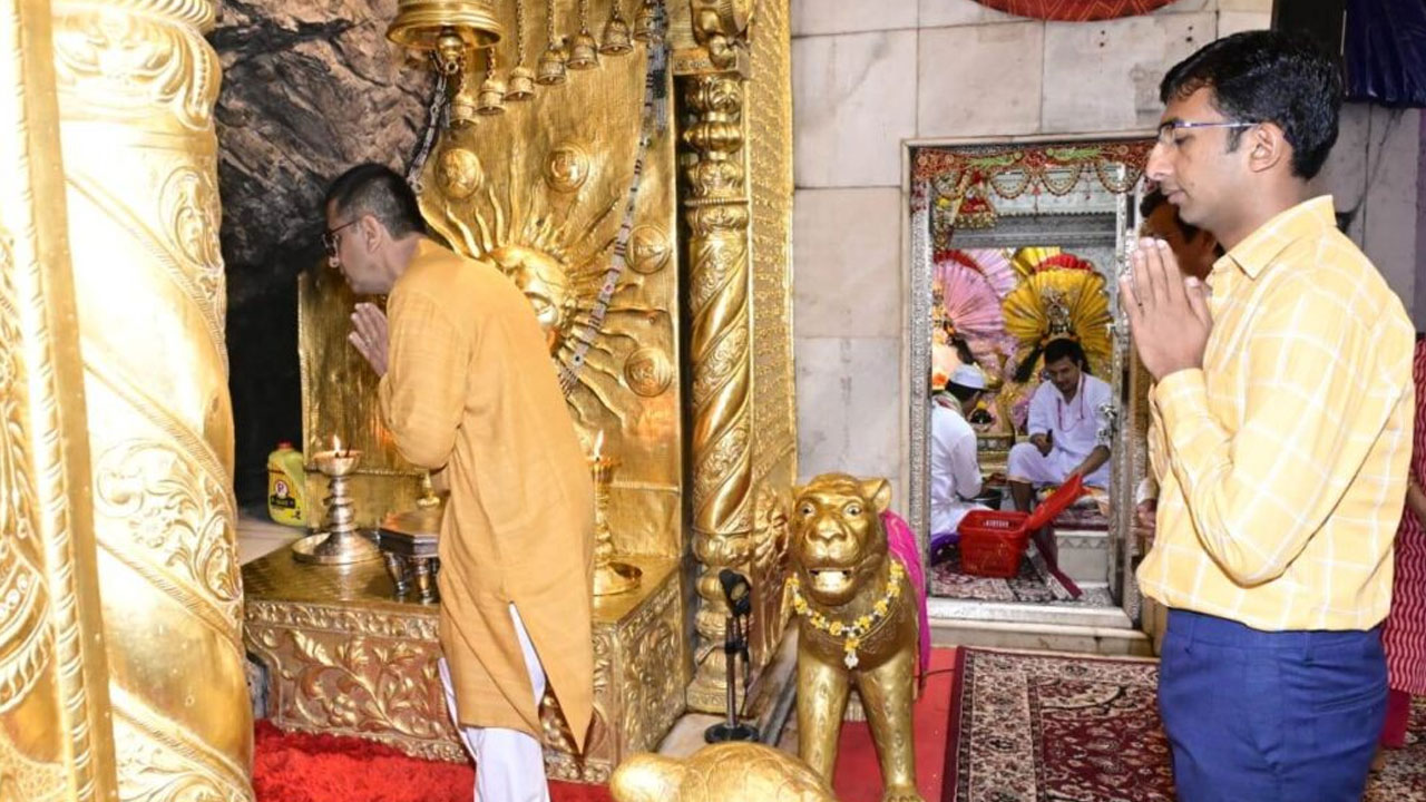 CJI D Y Chandrachud: వైష్ణోదేవిని ద‌ర్శించుకున్న సీజేఐ చంద్ర‌చూడ్‌