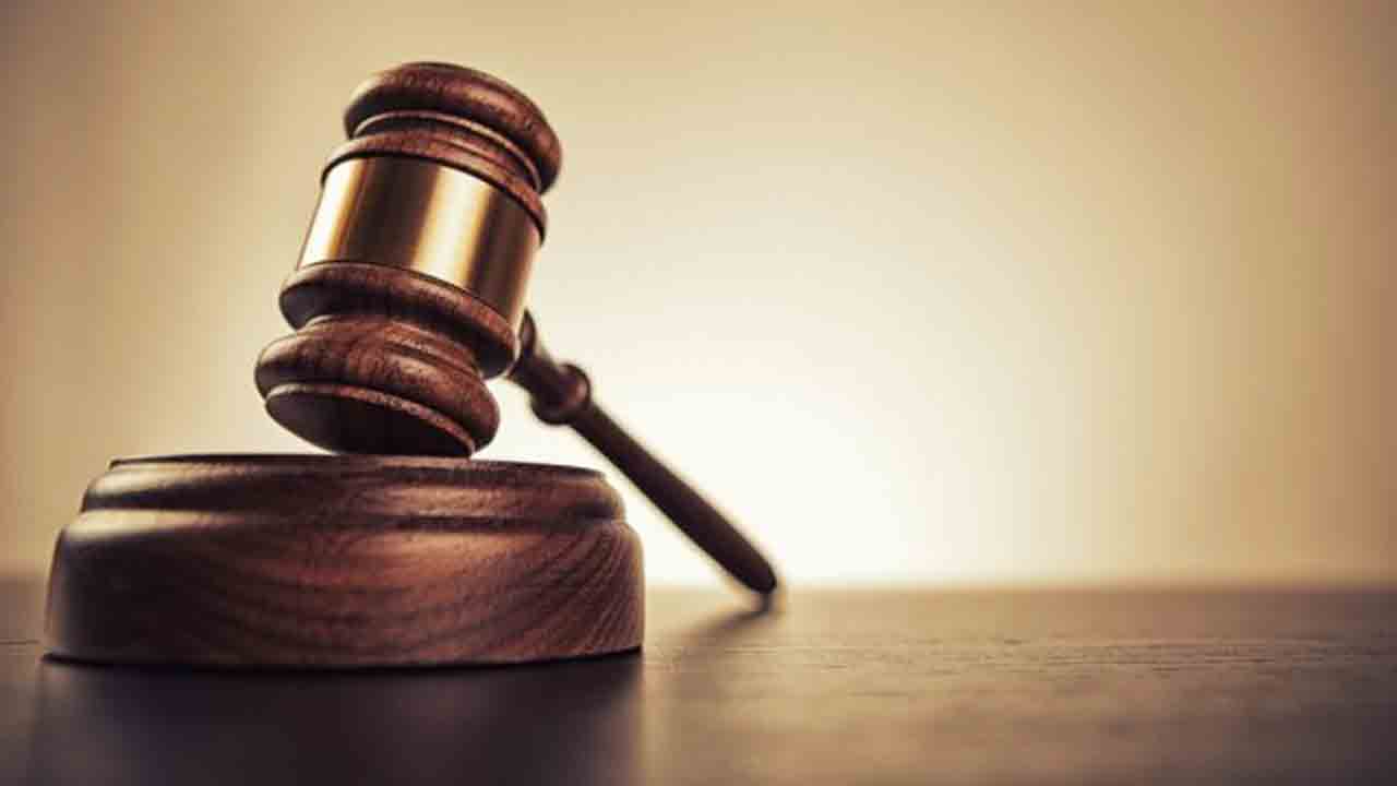 Godhra riot Cases | గోద్రా అల్లర్ల కేసుల్లో మరో 35 మందిని నిర్దోషులుగా ప్రకటించిన గుజరాత్ కోర్టు