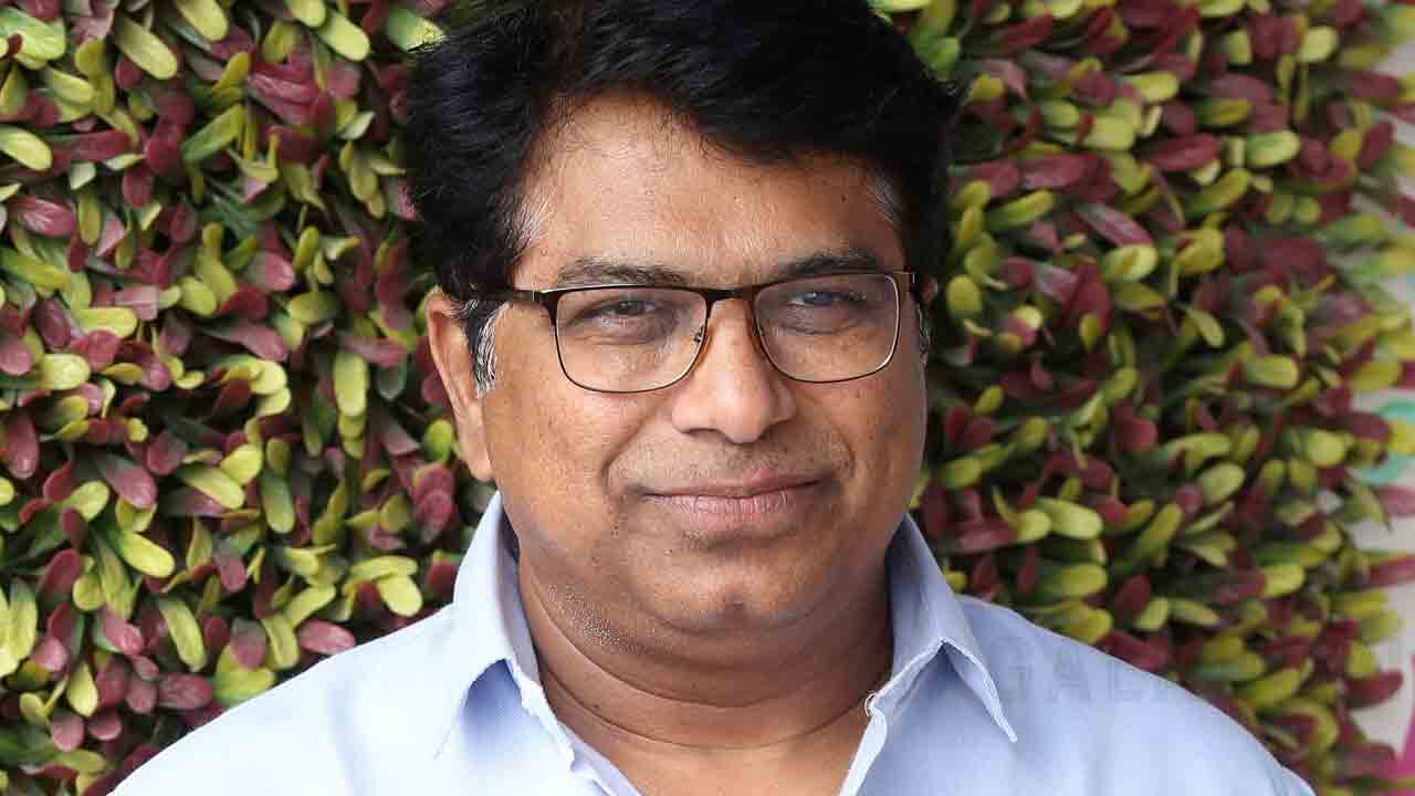 Dasaradh | చాలా మంది జీవితాల్లో జరిగే కథ లవ్‌ యూ రామ్‌ : నిర్మాత దశరథ్‌