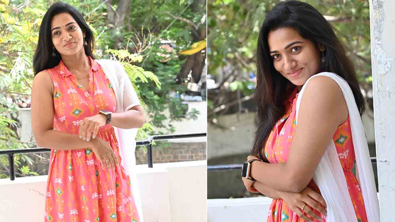 భారీ తారాగణంతో