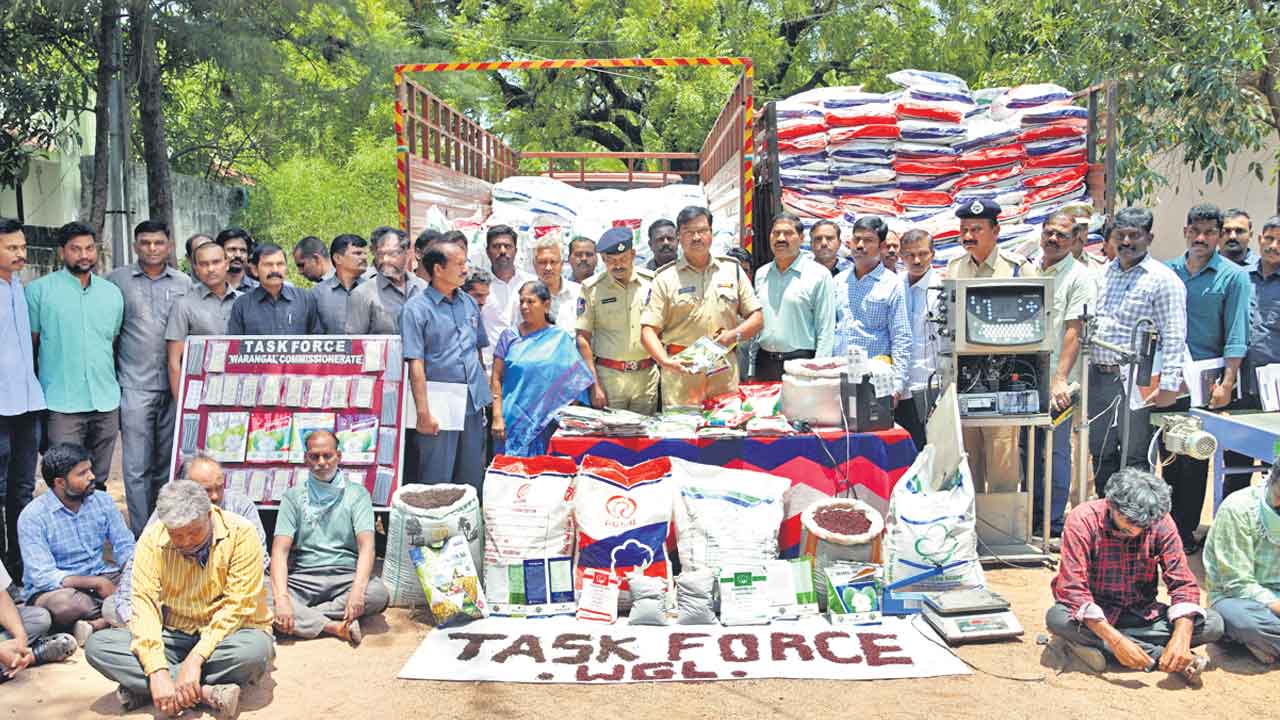 నకిలీ విత్తన ముఠాల అరెస్టు