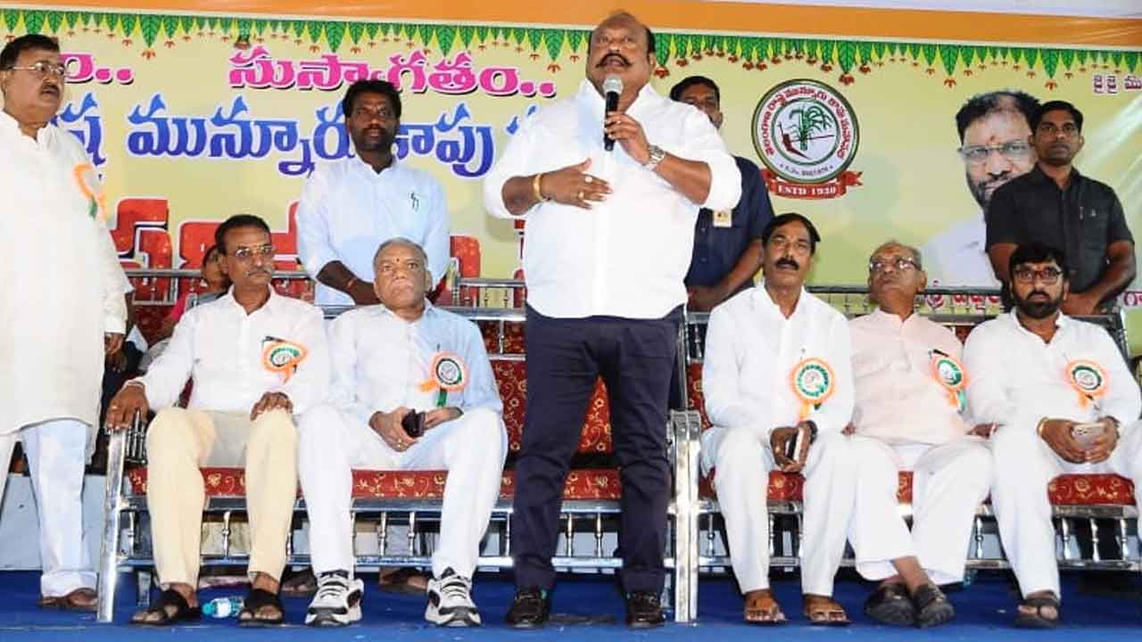 ఐకమత్యంతోనే ఏదైనా సాధించవచ్చు