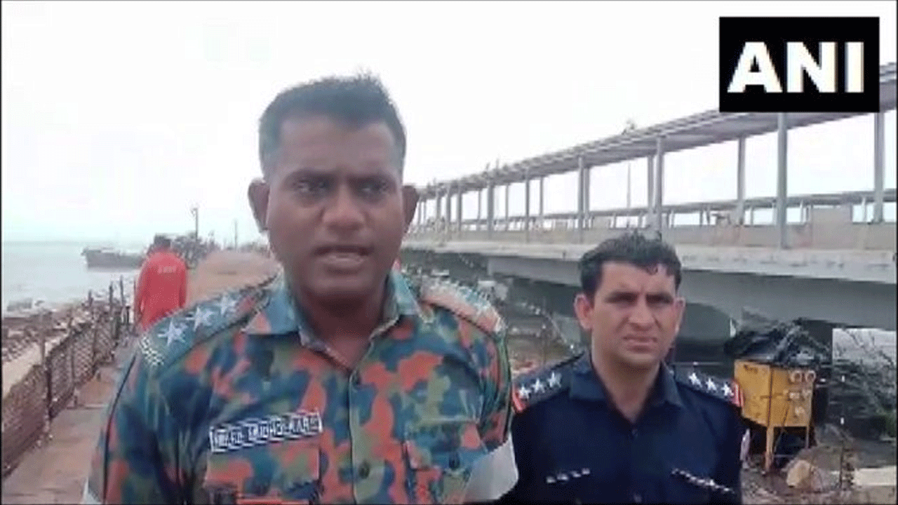 Cyclone Biparjoy | ప్ర‌జ‌లు ఇండ్ల నుంచి బ‌య‌ట‌కు రావ‌ద్దు : లోత‌ట్టు ప్రాంతాల్లో అప్ర‌మ‌త్తం : ఎన్డీఆర్ఎఫ్