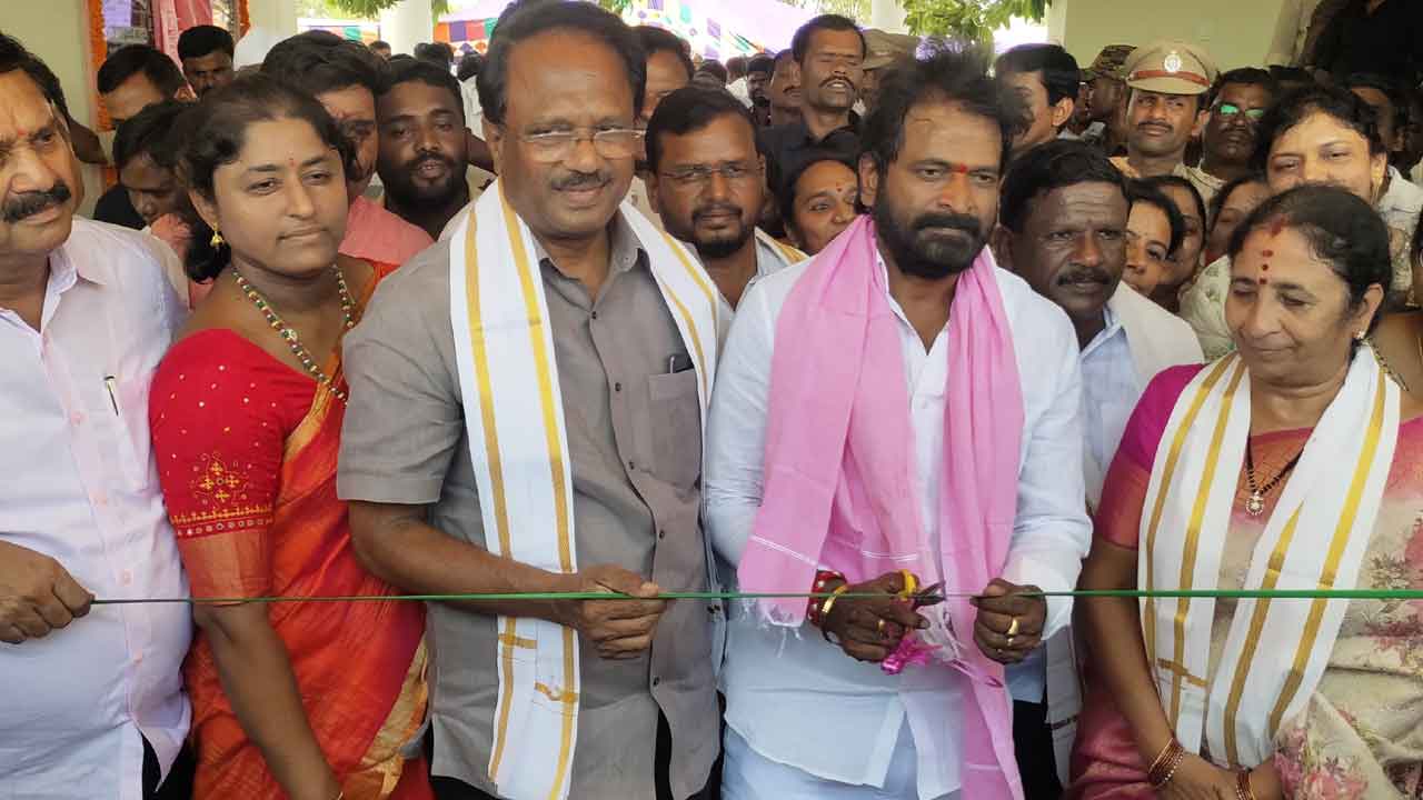 సర్కారు బడుల్లో కార్పొరేట్‌ విద్య