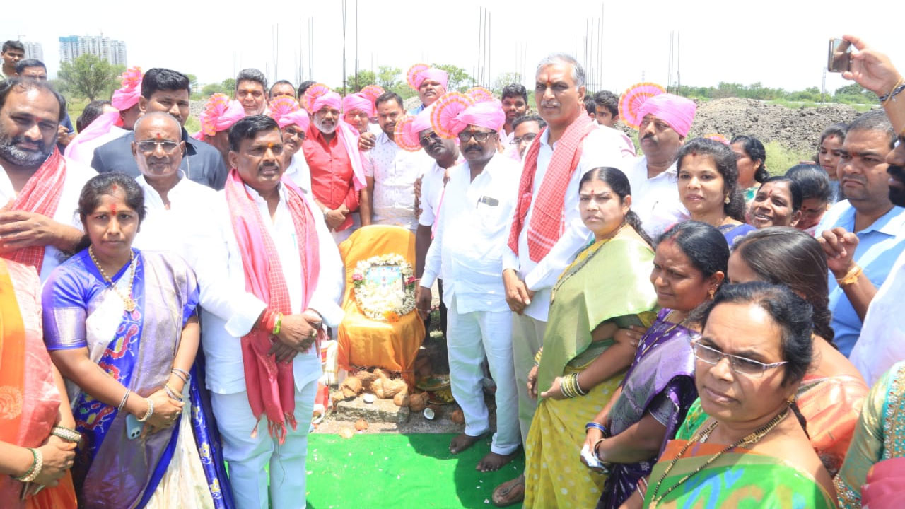 Harish Rao | తెల్లాపూర్ మున్సిప‌ల్ ప‌రిధిలో మూడు దేవాల‌యాల‌కు మంత్రి హ‌రీశ్‌రావు భూమిపూజ‌