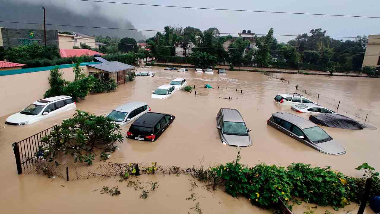 నేపాల్‌లో వరదలు.. ఇద్దరు మృతి