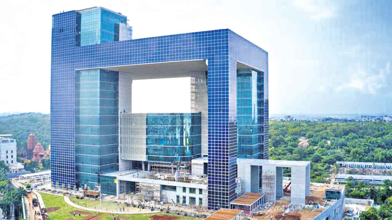 Cyber Crime |  సైబర్‌ నేరం జరిగిందా.. అయితే వెంటనే 1930కు కాల్‌ చేయండి