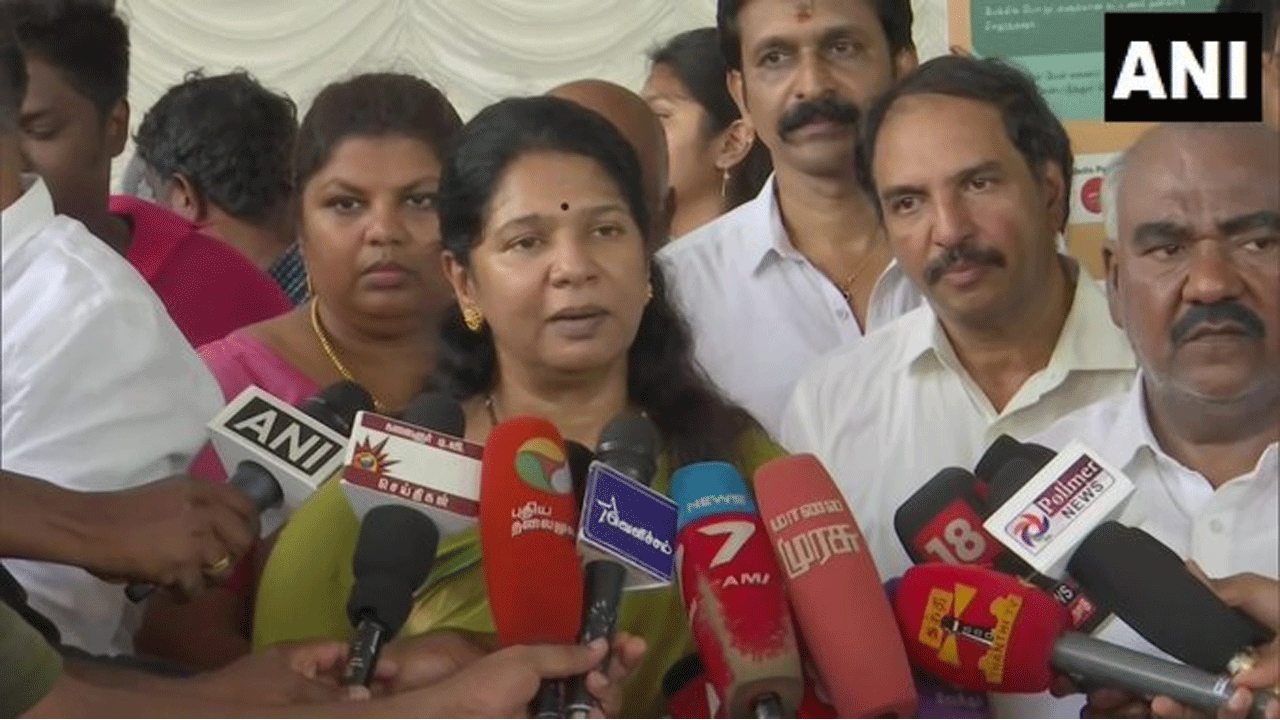 DMK MP Kanimozhi | ప్ర‌జ‌ల్లో మ‌త చిచ్చు రేపుతున్న కాషాయ పార్టీ : క‌నిమొళి