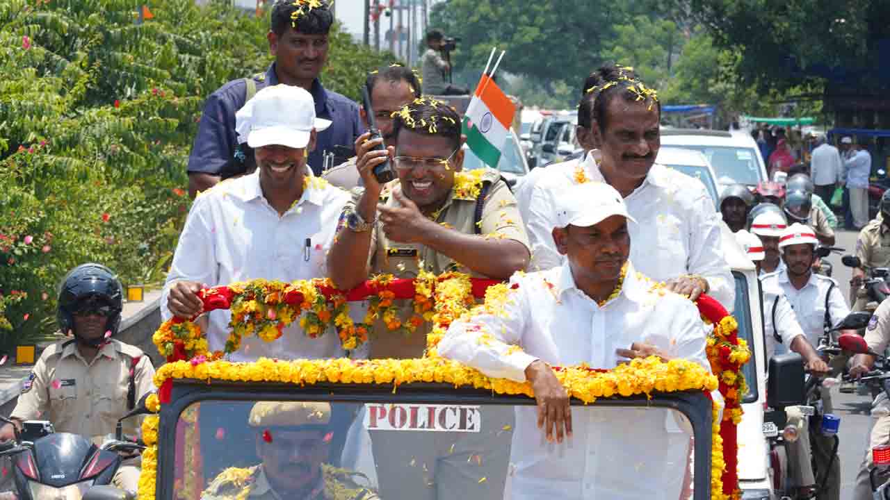 పోలీస్‌శాఖ సేవలు భేష్‌