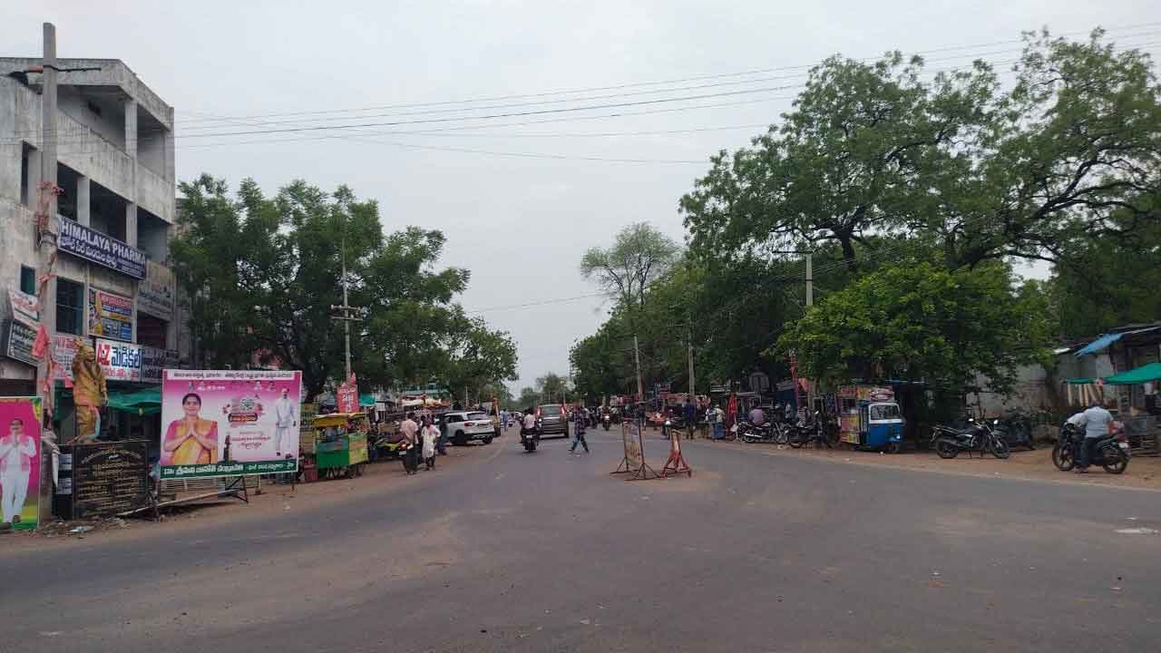 సెంట్రల్‌ లైటింగ్‌@1.7 కి.మీ.