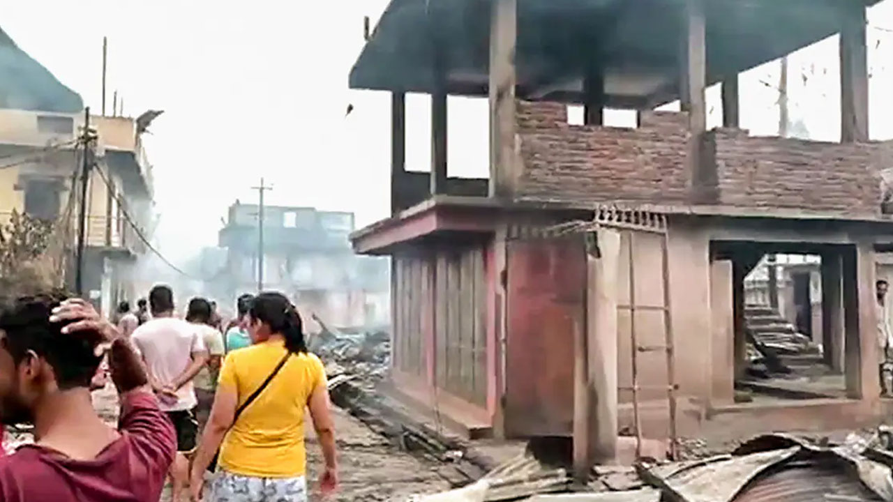 Manipur Violence: మ‌ణిపూర్‌లో మ‌ళ్లీ హింస‌.. ఫైరింగ్‌లో 9 మంది మృతి