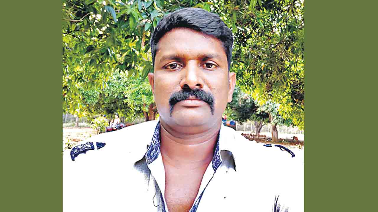 మాజీ మావోయిస్టుపై డాక్యుమెంటరీ