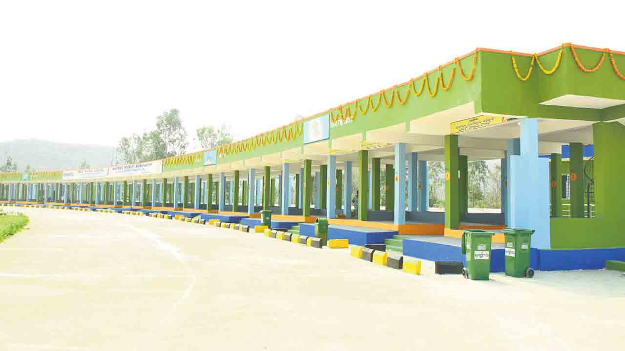 Market Yard