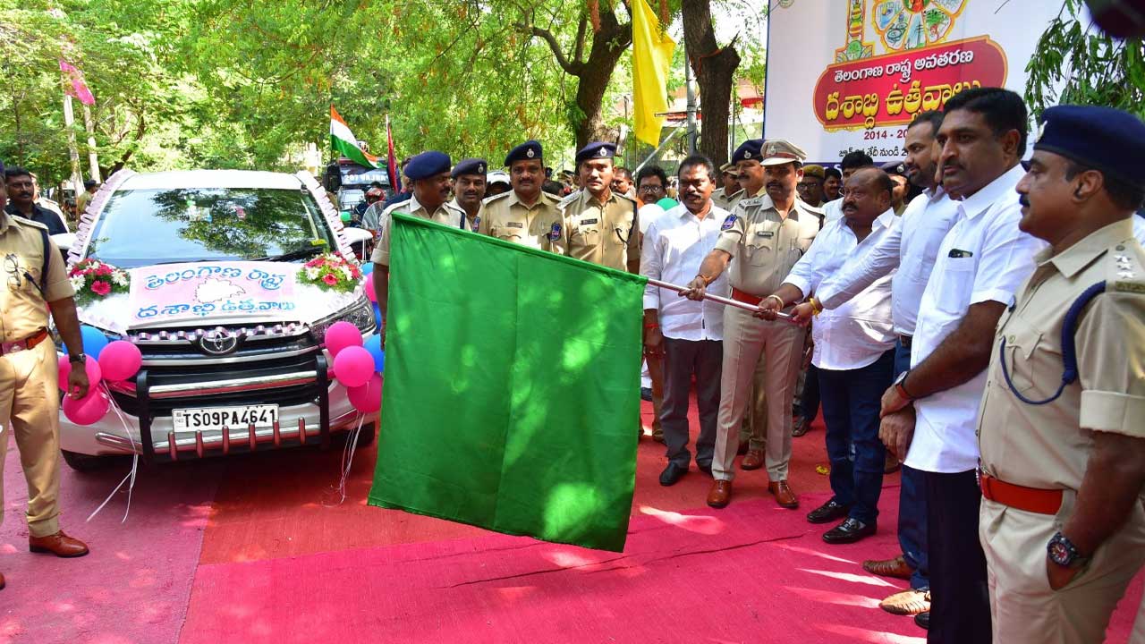 పోలీస్‌..  సేవలు సూపర్‌