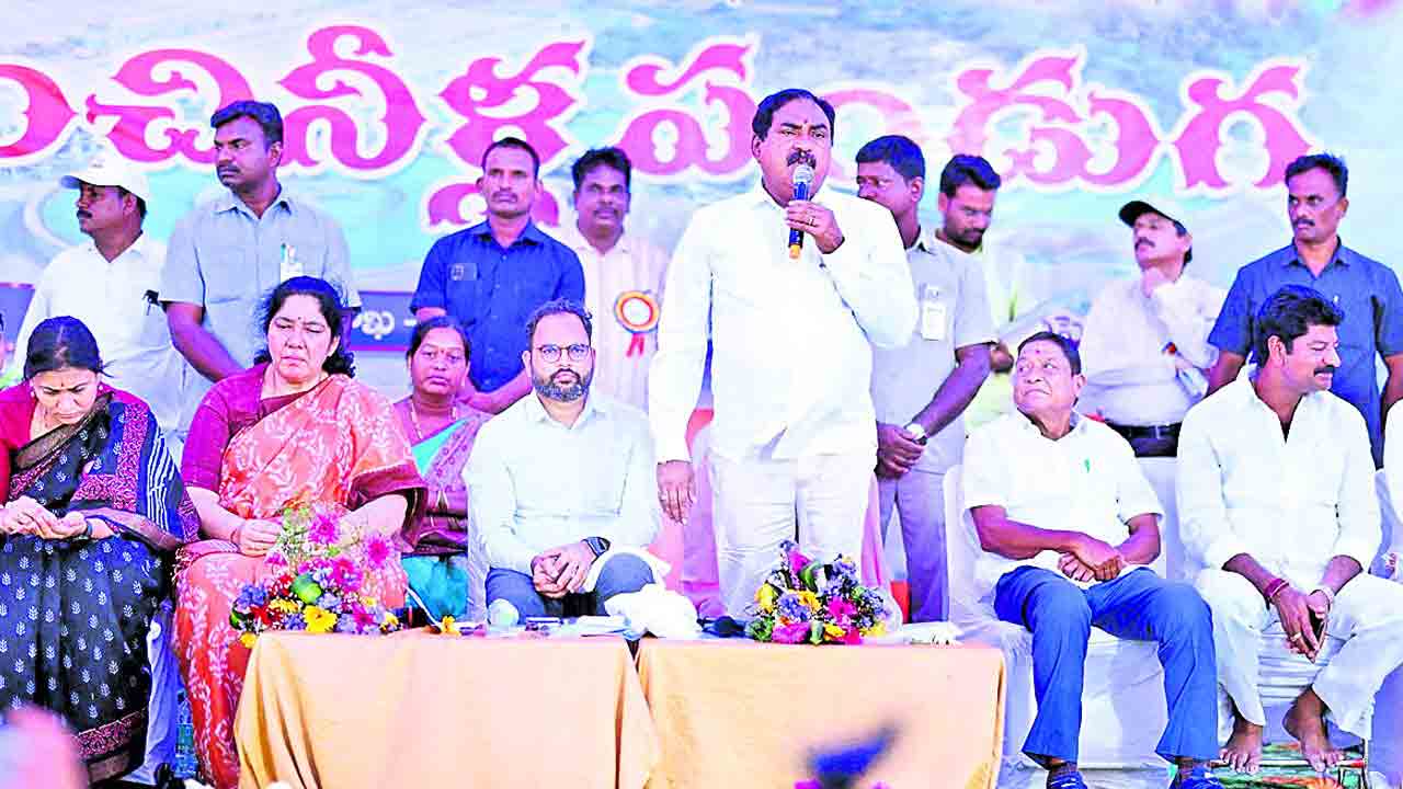 పుణ్యనదుల జలాలతో పల్లెలు పునీతం