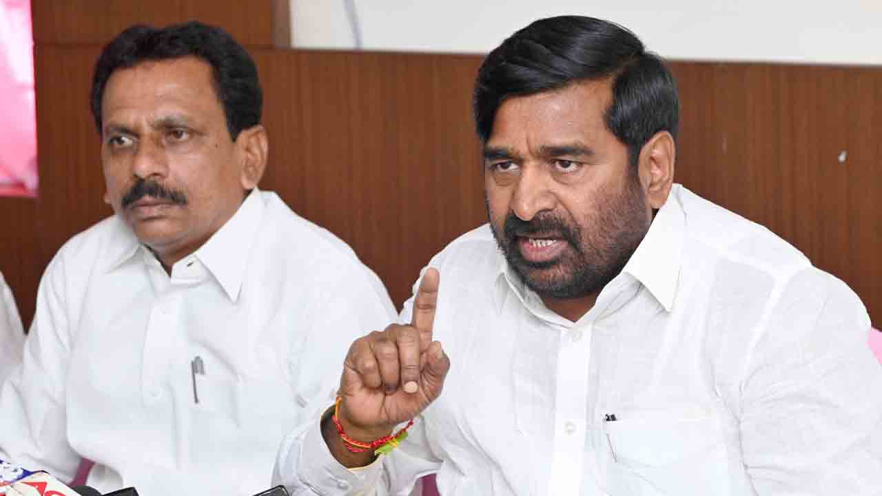 క్షమాపణలు ఎవరు.. ఎవరికి చెప్పాలి?