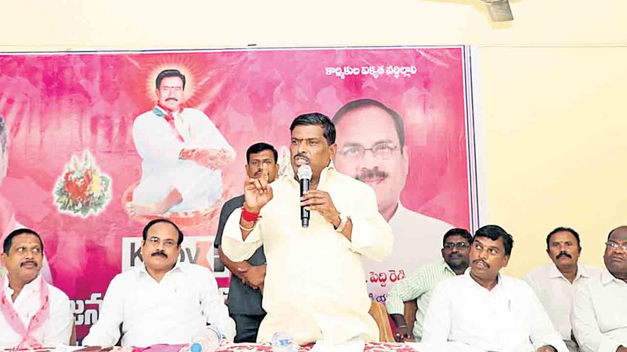 కిర్బి కార్మికులకు న్యాయం చేస్తాం