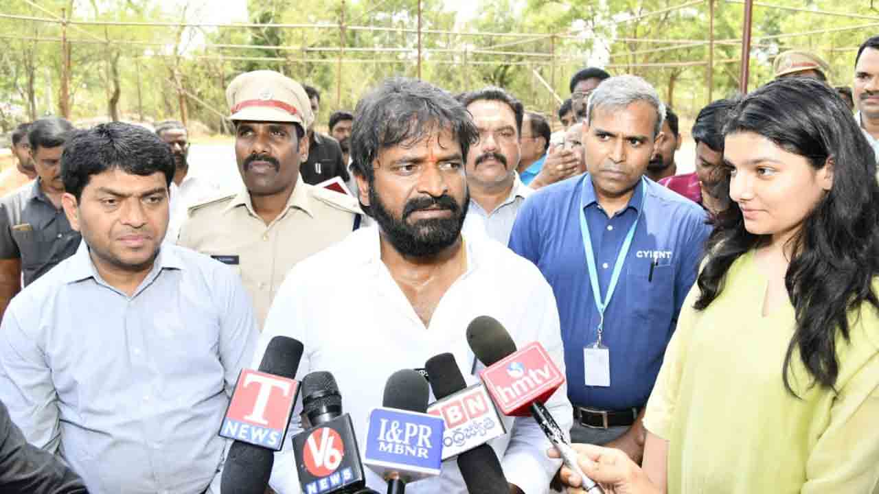 మహిళలకు ఉపాధి కల్పిస్తాం