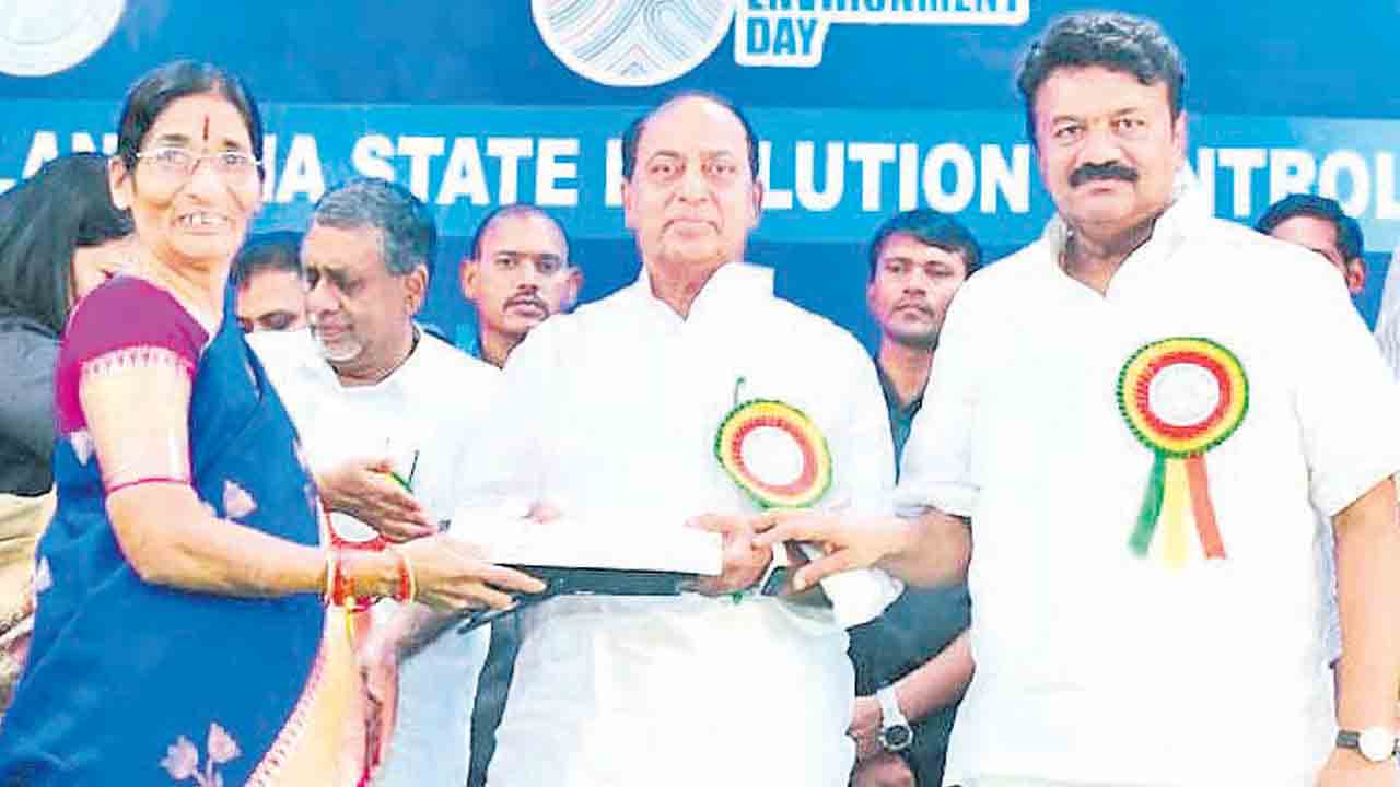 పర్లపల్లికి మరో రాష్ట్ర స్థాయి అవార్డు