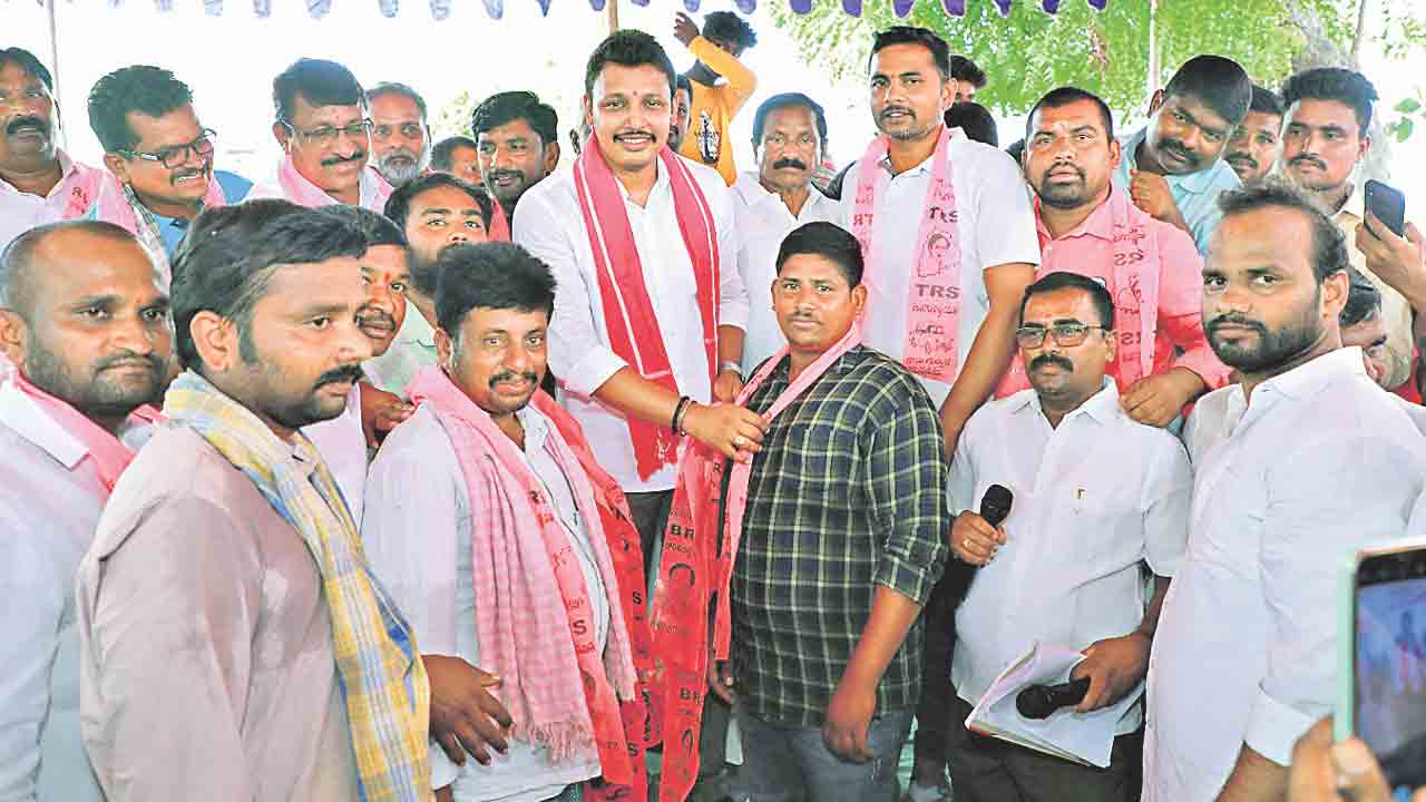 జానారెడ్డికి సొంతూరు ప్రజల షాక్‌