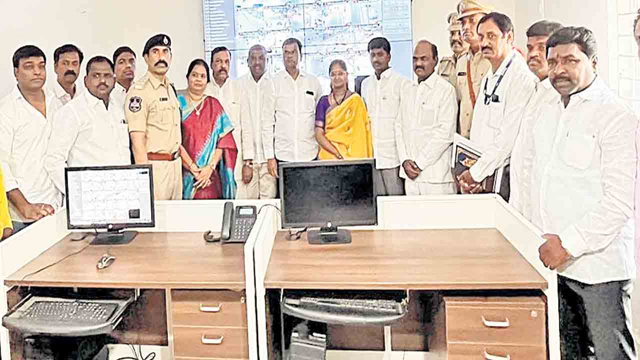 షీటీమ్స్‌తో మహిళలకు సంపూర్ణ రక్షణ