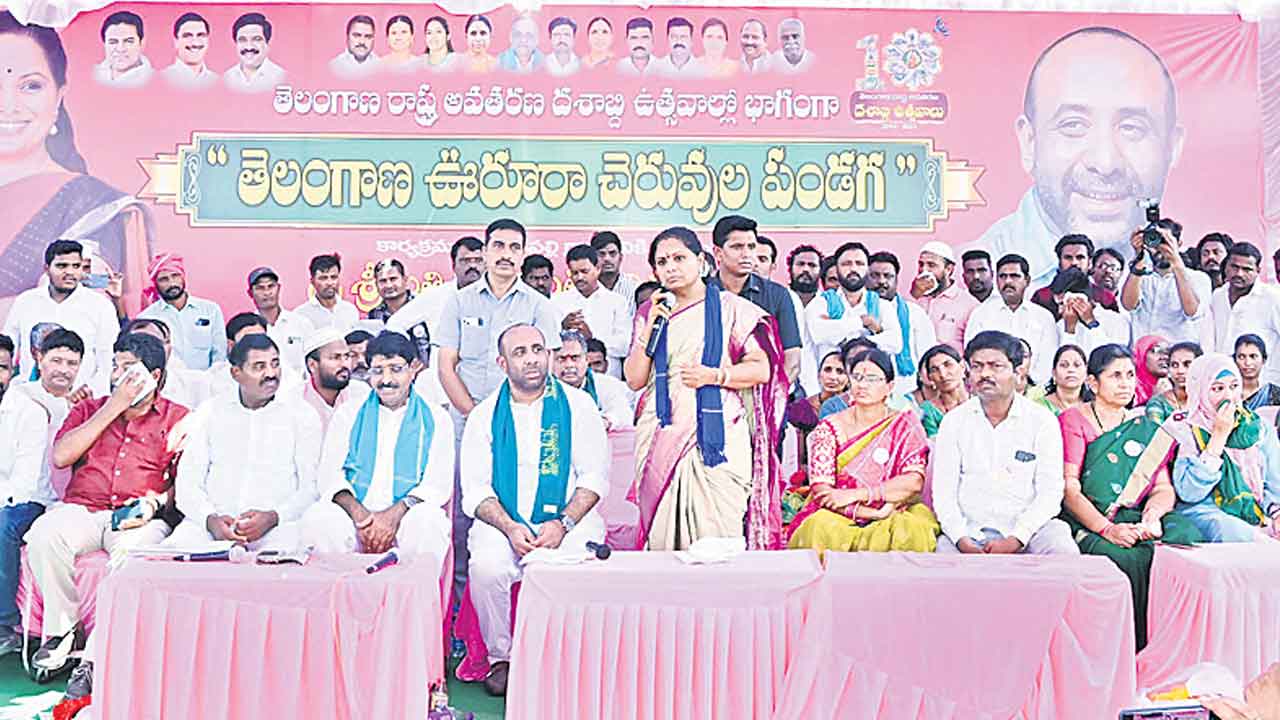 తెలంగాణ పథకాలను కాపీ కొడుతున్నారు..