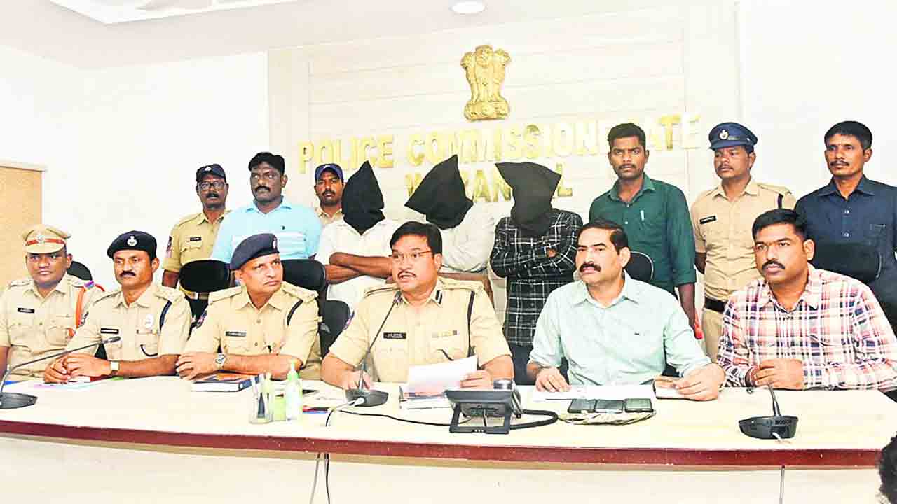 రిటైర్డ్‌ ఎంపీడీవో దారుణ హత్య