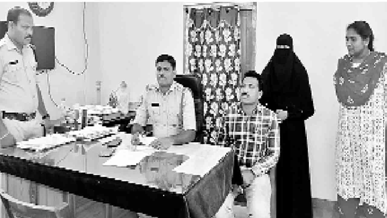 భార్య, కొడుకే హంతకులు