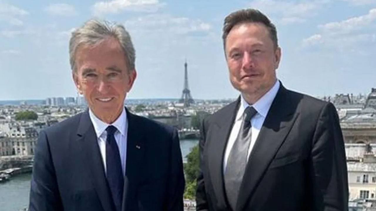 Anand Mahindra | లంచ్‌కు వెళ్లిన అపర కుబేరులు.. ఇద్దరిలో బిల్లు కట్టింది ఎవరో మరి!