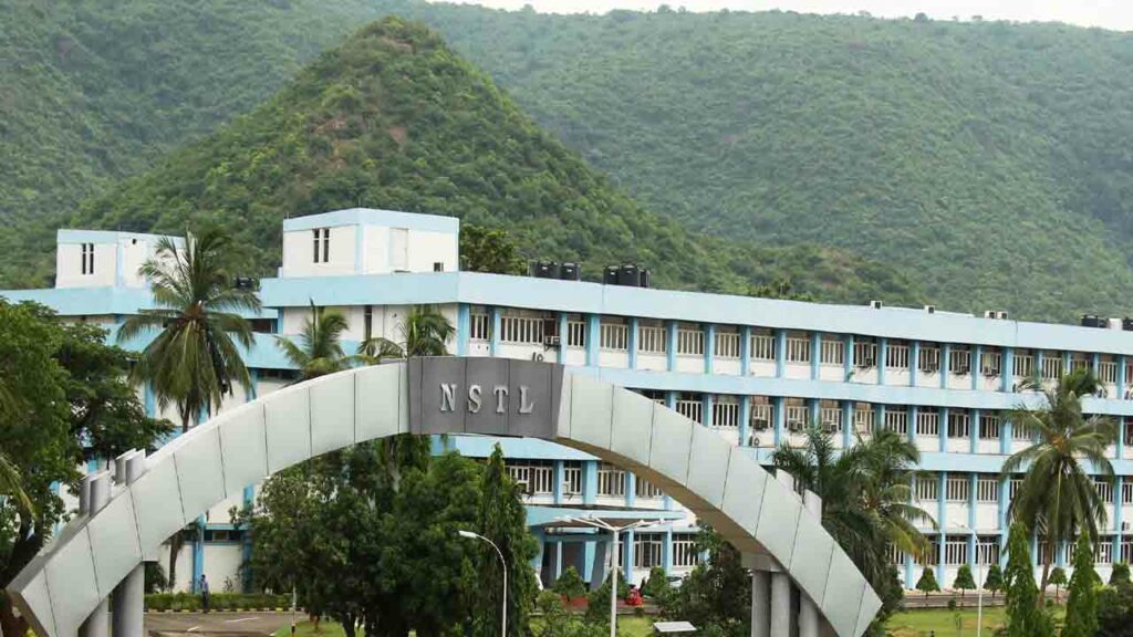 Nstl