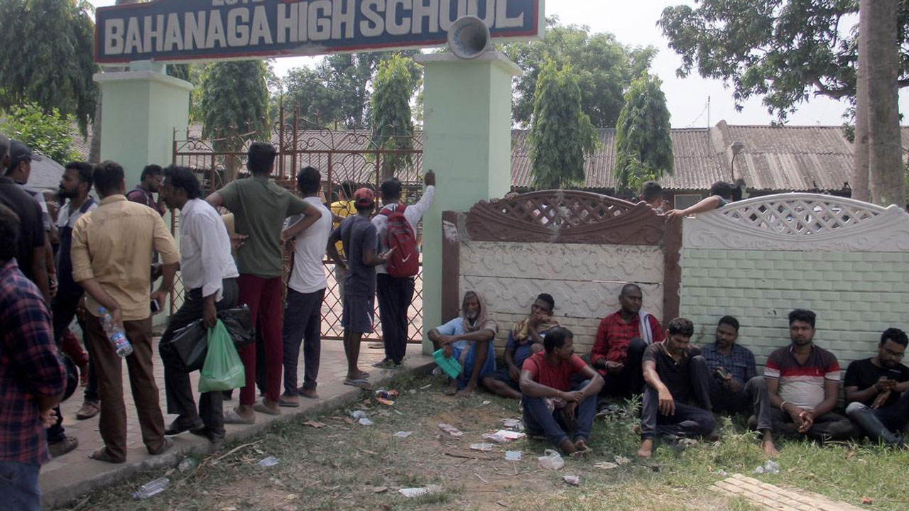 Odisha Train Accident | మృత‌దేహాల గుర్తింపులో కీల‌కంగా మారిన ఫోన్ కాల్స్..