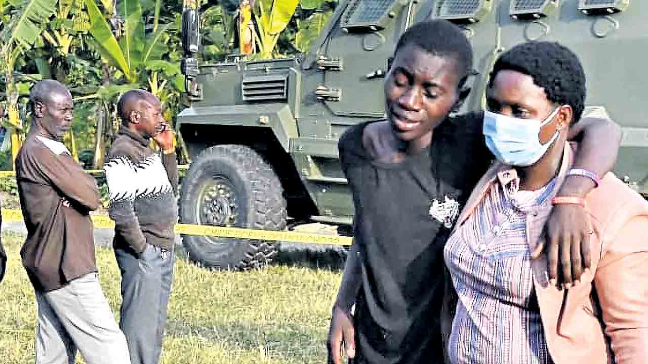 ఉగాండాలో విద్యార్థుల ఊచకోత 41 మంది మృతి