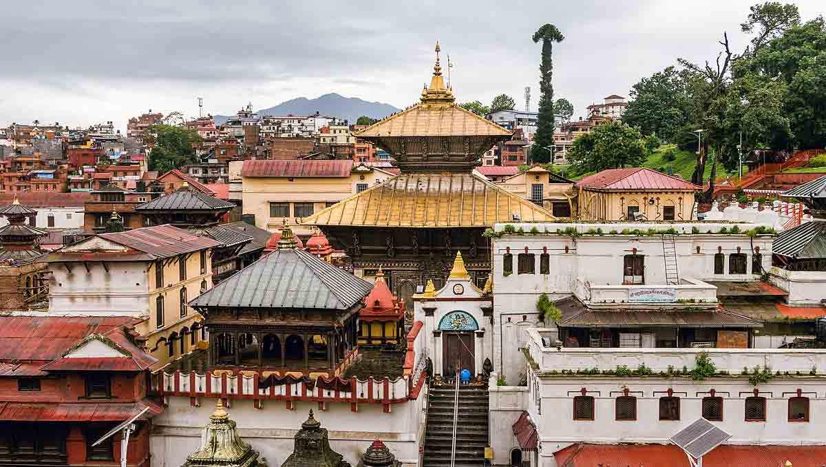 Nepal | పశుపతినాథ్‌ ఆలయంలో 10 కిలోల బంగారం మాయం!